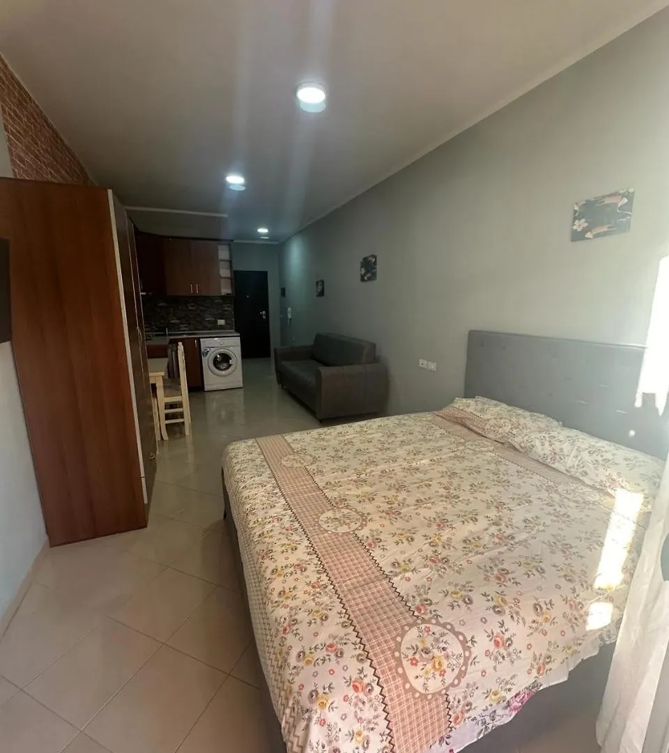 Lungomare Apartament Vlore 0*,