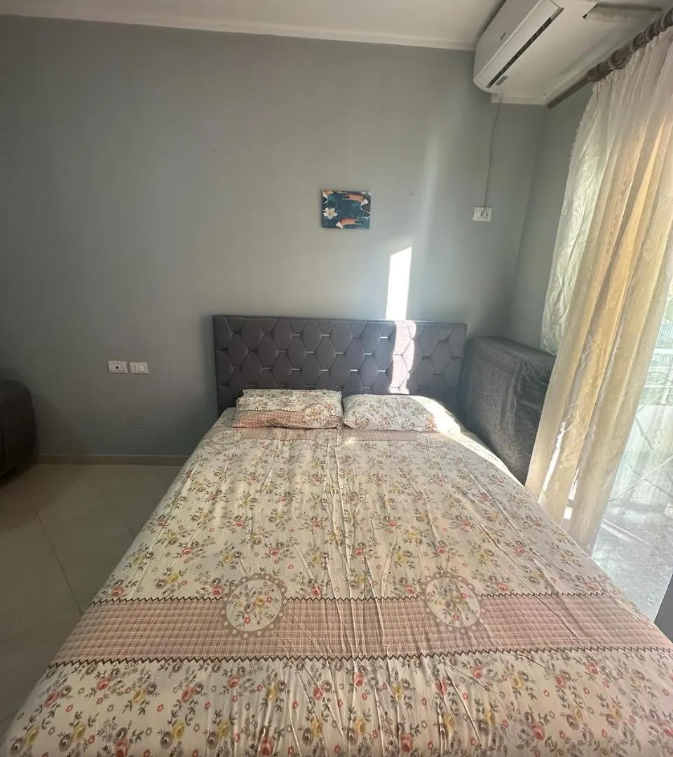Lungomare Apartament Vlore 0*,  Albania